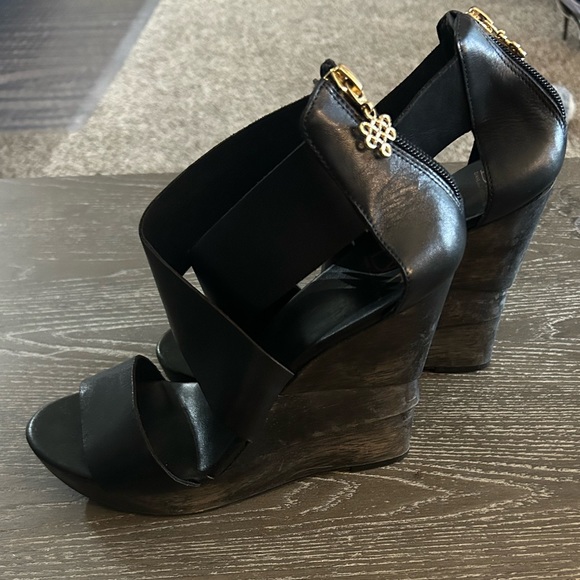 Diane von Fürstenberg / DVF wrap high heels size 8 1/2 wedge - Picture 2 of 5